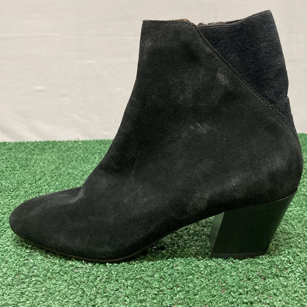 New Aquatalia Black Ankle Booties women’s 6.5 (OKPM-07-171) - Picture 7 of 10